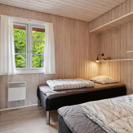 Patti - 150m From The Sea By Interhome *